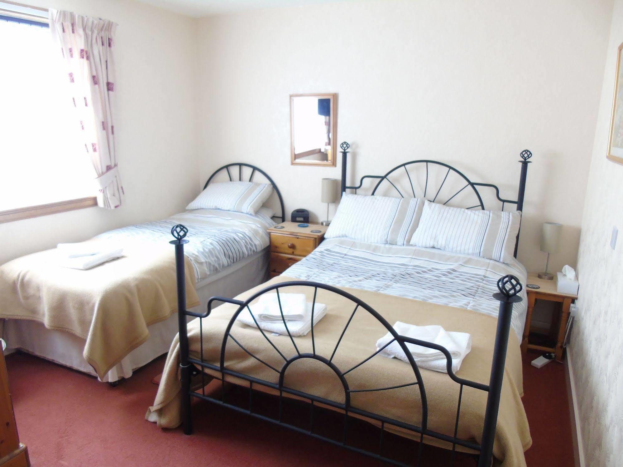 Jomarnic B&B Lossiemouth Exterior foto